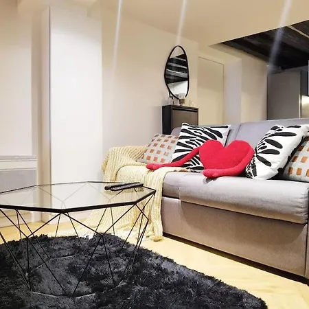 60m2 New Designed 2 Bdrs Heart Of 75002 N2-108 Apartment