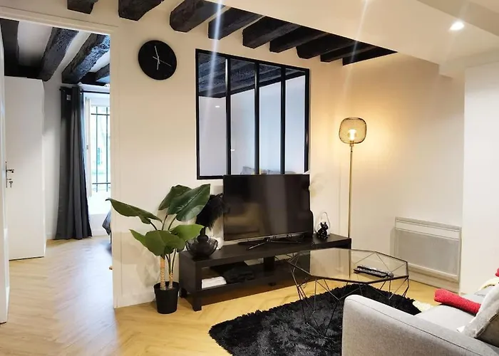 60m2 New Designed 2 Bdrs Heart Of 75002 N2-108 Appartamento