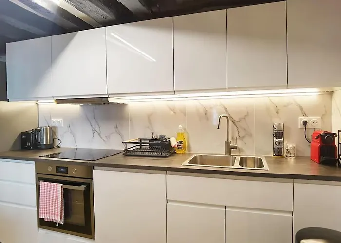 60m2 New Designed 2 Bdrs Heart Of 75002 N2-108 Appartamento